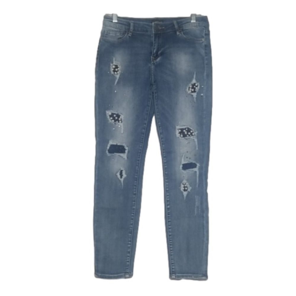 Bebe Women's pearl and rhinestones embellished light stretch size 29 skinny jean